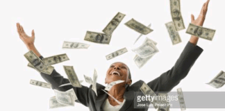 Woman Who Divorces Husband After Winning N1.5 billion Gets Order from Court to Give Him Everything