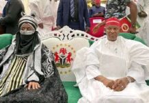 JUST IN: Gov Yussuf re-installs Sanusi as Emir of Kano (Video)
