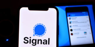 Russia blocks Signal messaging app as authorities tighten control over information