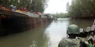 Navy intercepts boat laden with 100,000 litres of stolen crude oil in Ondo