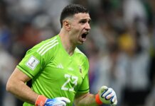 Transfer deadline: Man United to sign Emi Martínez from Aston Villa