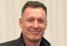 EPL: Chris Sutton predicts Newcastle vs Liverpool, Fulham vs Man Utd, other fixtures